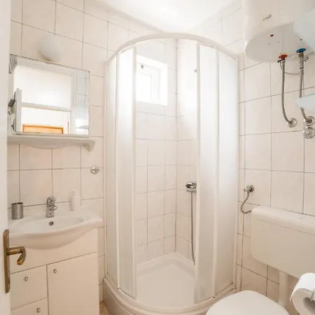 Marivan Centar&beach Makarska