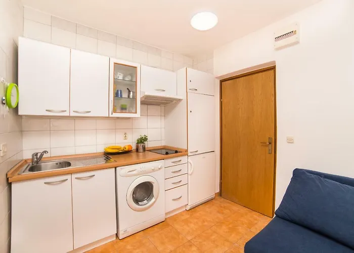 Marivan Centar&beach Apartment Makarska