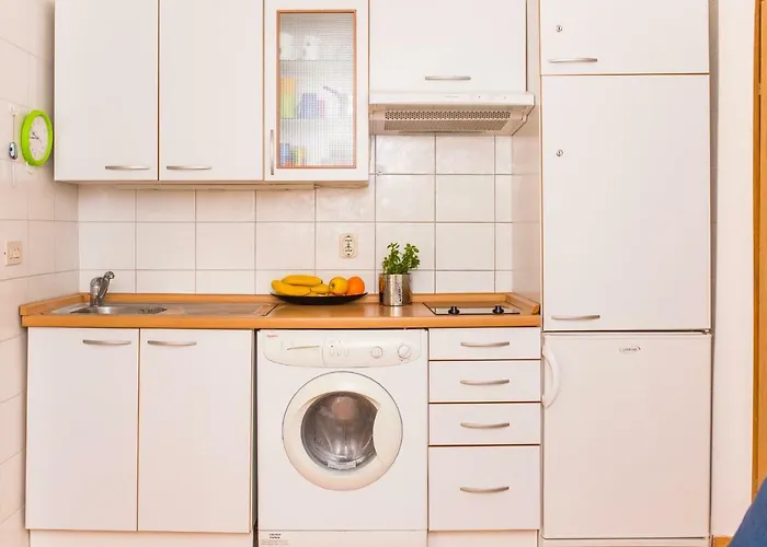 Marivan Centar&beach Apartment Makarska